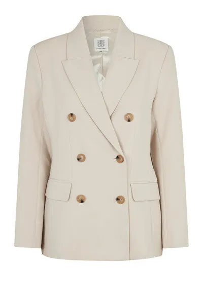 Evie Fitted Blazer