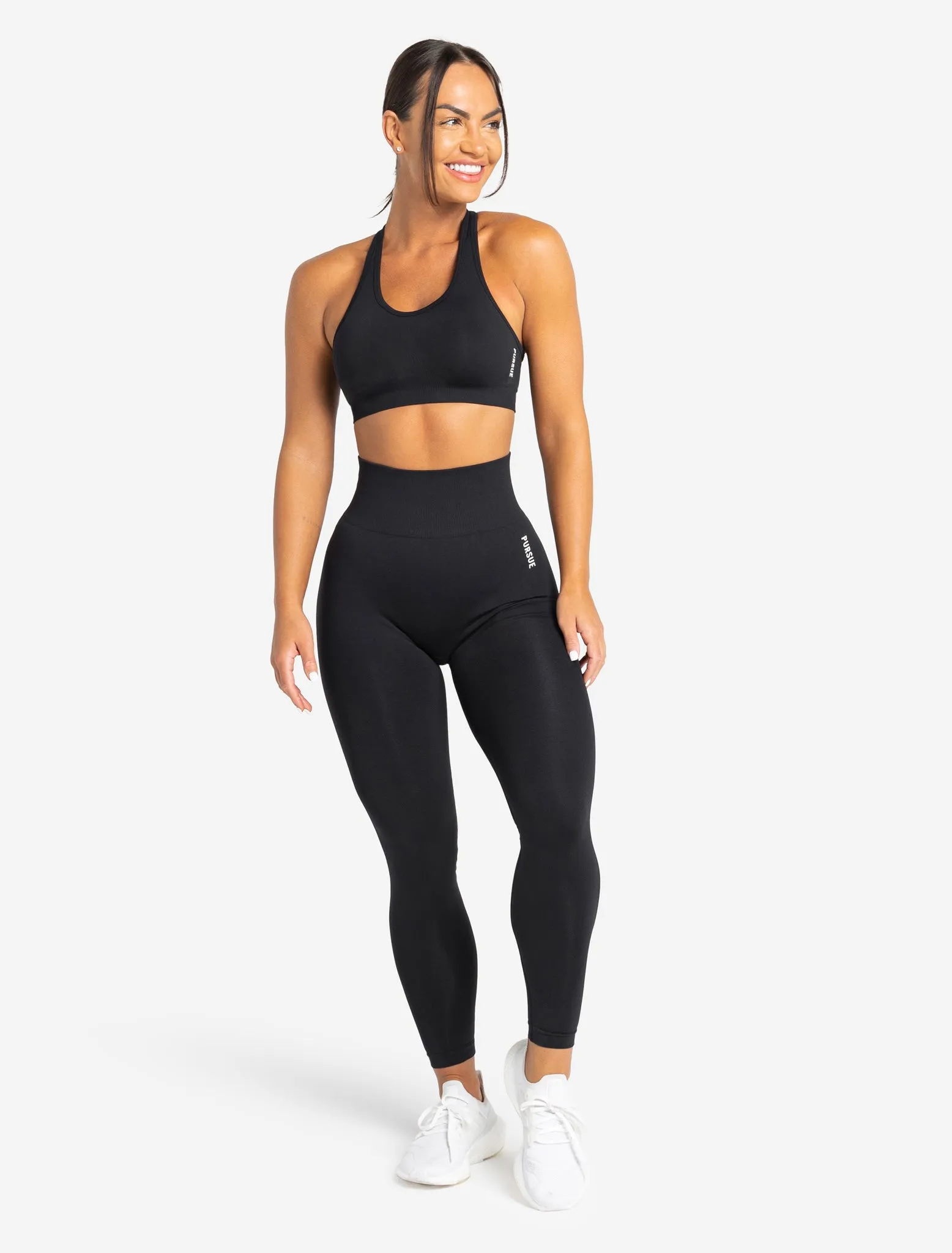 Move Seamless Sports Bra - Black