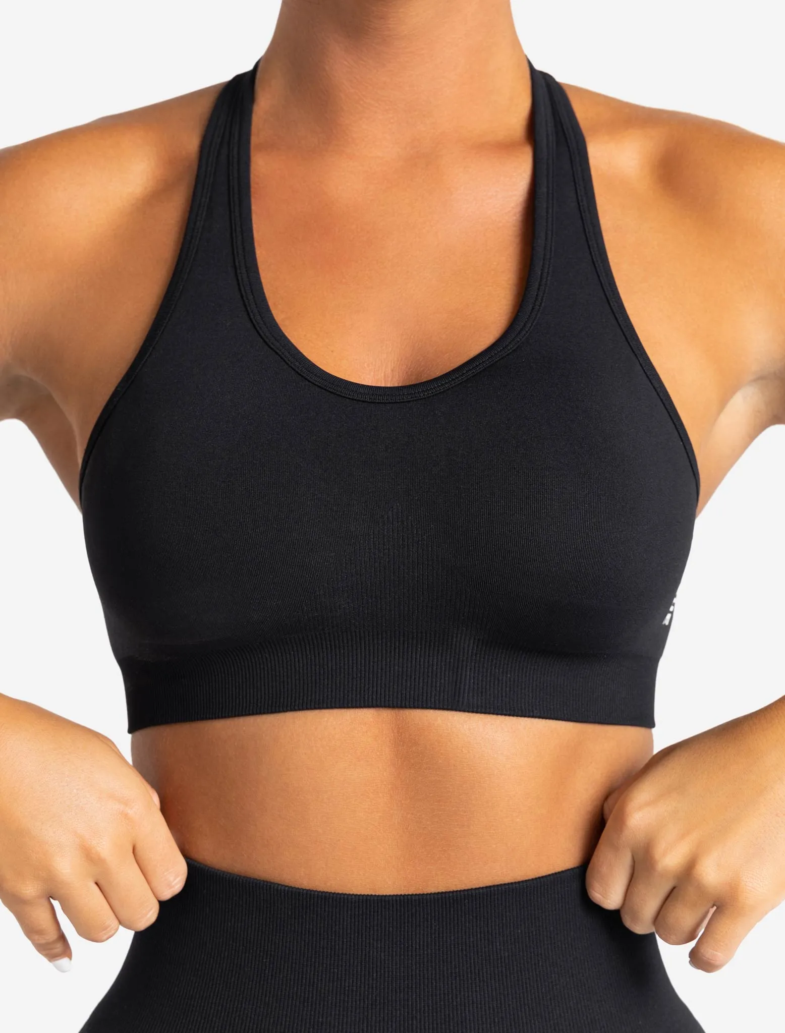 Move Seamless Sports Bra - Black