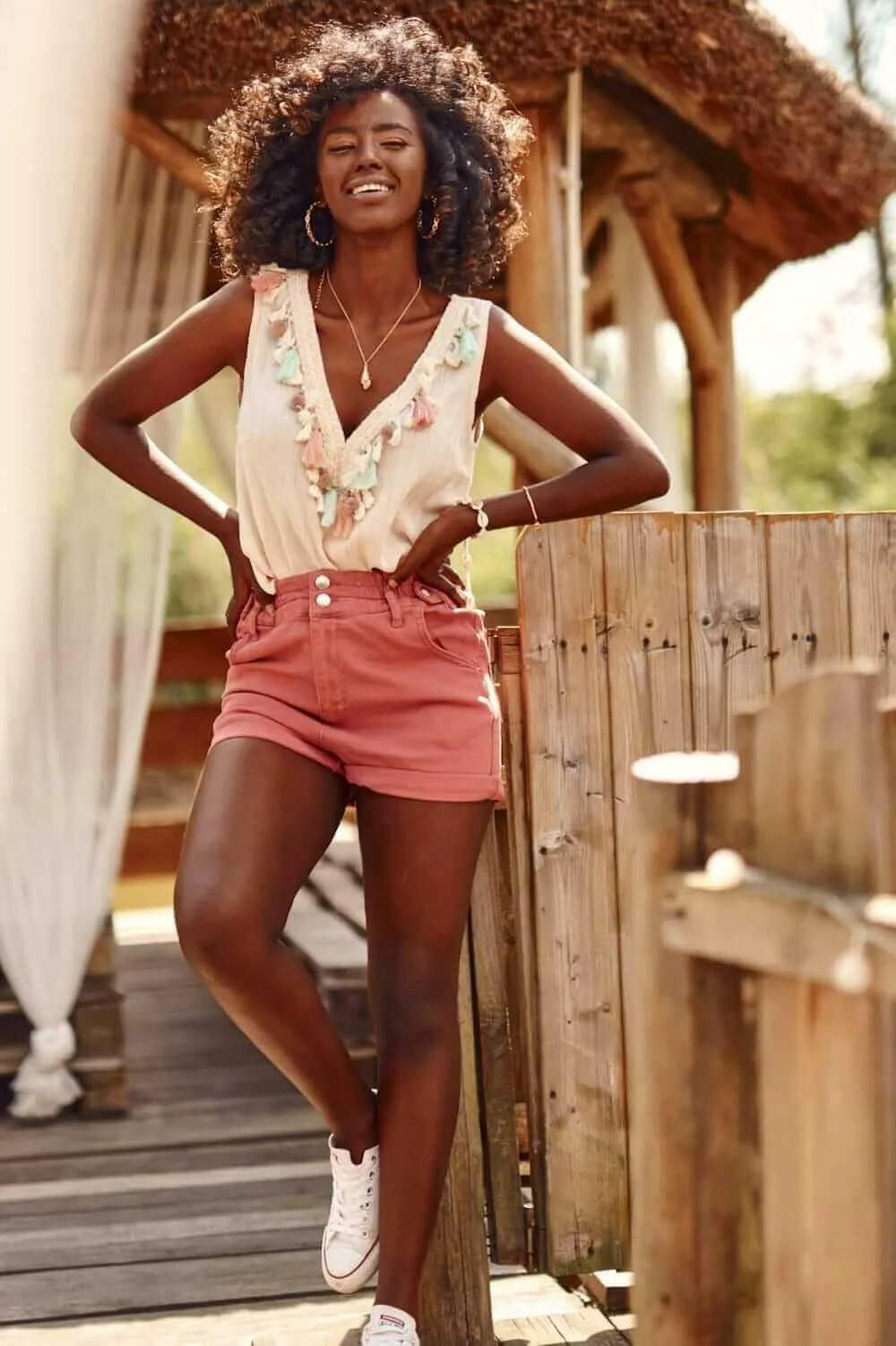 Short denim shorts with an elastic waistband Indian pink 202021